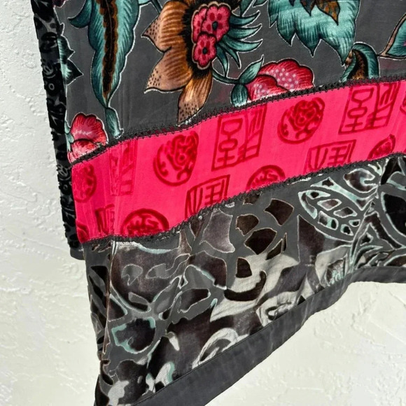 Chicos Womens Silk Burn Out Velvet Fringed Wrap Shawl Multicolor Size 2 - Picture 14 of 14